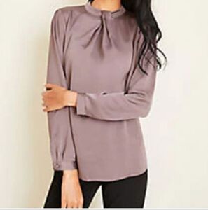 3/$25 Ann Taylor Polka Dot "Satin-silk"Shirt